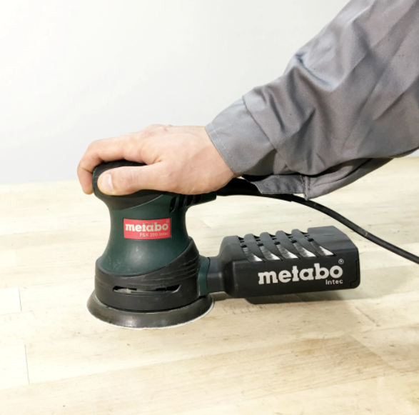 Эксцентриковая шлифмашина Metabo FSX 200 Intec 609225500 в Уфе