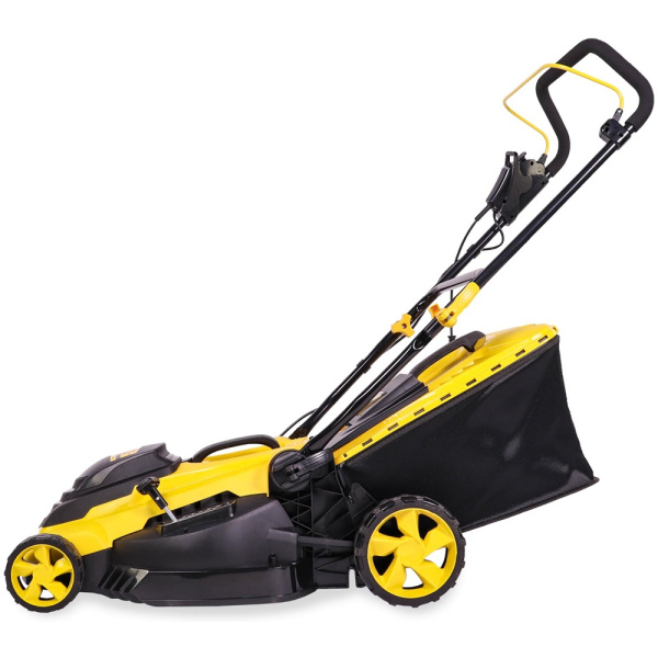 Газонокосилка эл. CHAMPION EM4118 (1800Вт пласт.+ткань травосб. 50л ширина 420мм 25-75мм, 13кг) в Уфе