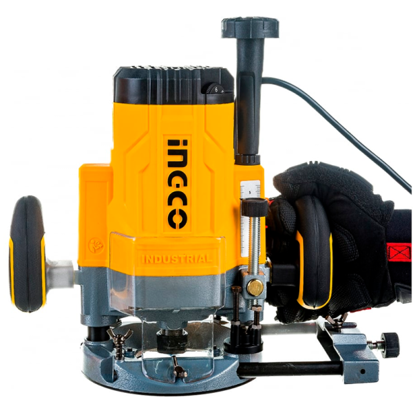 Фрезер INGCO INDUSTRIAL RT22008 в Уфе