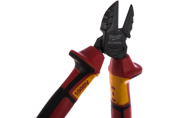 Кусачки Milwaukee VDE 145мм 4932464566