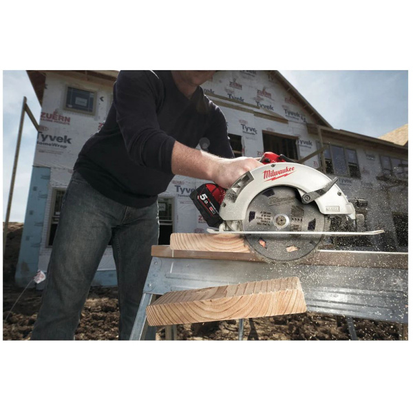 Акк. циркулярная пила Milwaukee M18 BLCS66-0X 4933464589