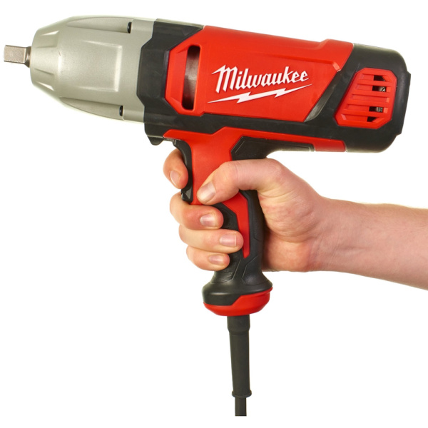 Ударный гайковерт Milwaukee IPWE 400 R 4933451524