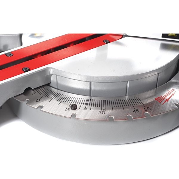 Торцовочная пила Milwaukee MS 216 SB 4933419300