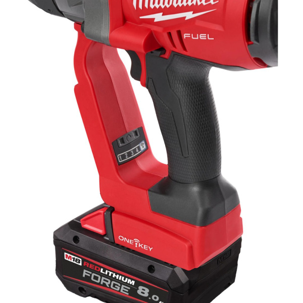 Аккумуляторный гайковерт высокомоментный импульсный Milwaukee M18 ONEFHIWF1-802X  (FORGE) 1" 4933499254