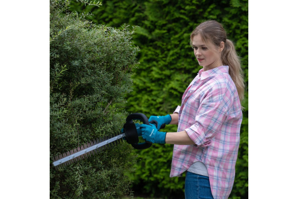 Кусторез аккумуляторный Makita DUH606RT в Екатеринбурге