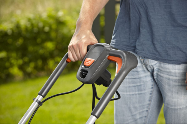 Газонокосилка электрическая Gardena PowerMax 1200/32  05032-20.000.00 в Уфе