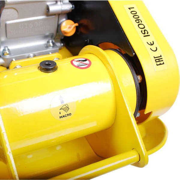 Виброплита бензиновая  CHAMPION PC6337F в Уфе