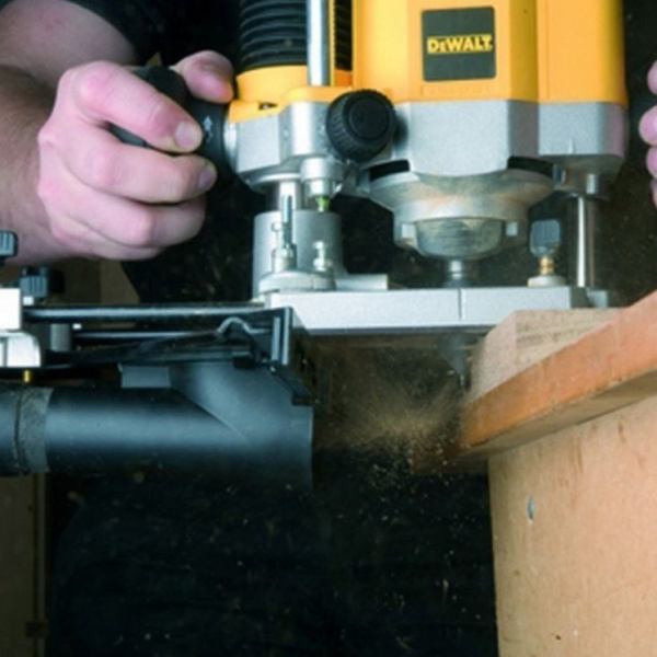 Фрезер DeWalt  DW621KT-QS в Уфе